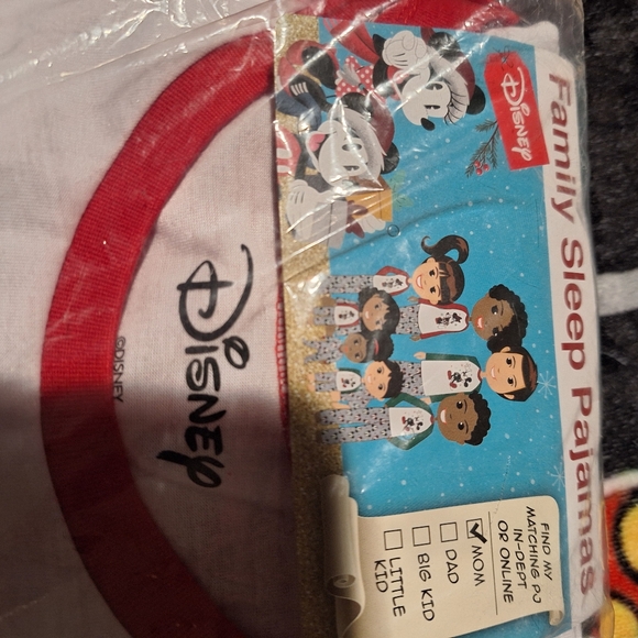 Disney Women's Mickey and Minnie PJ Set - Picture 5 of 6